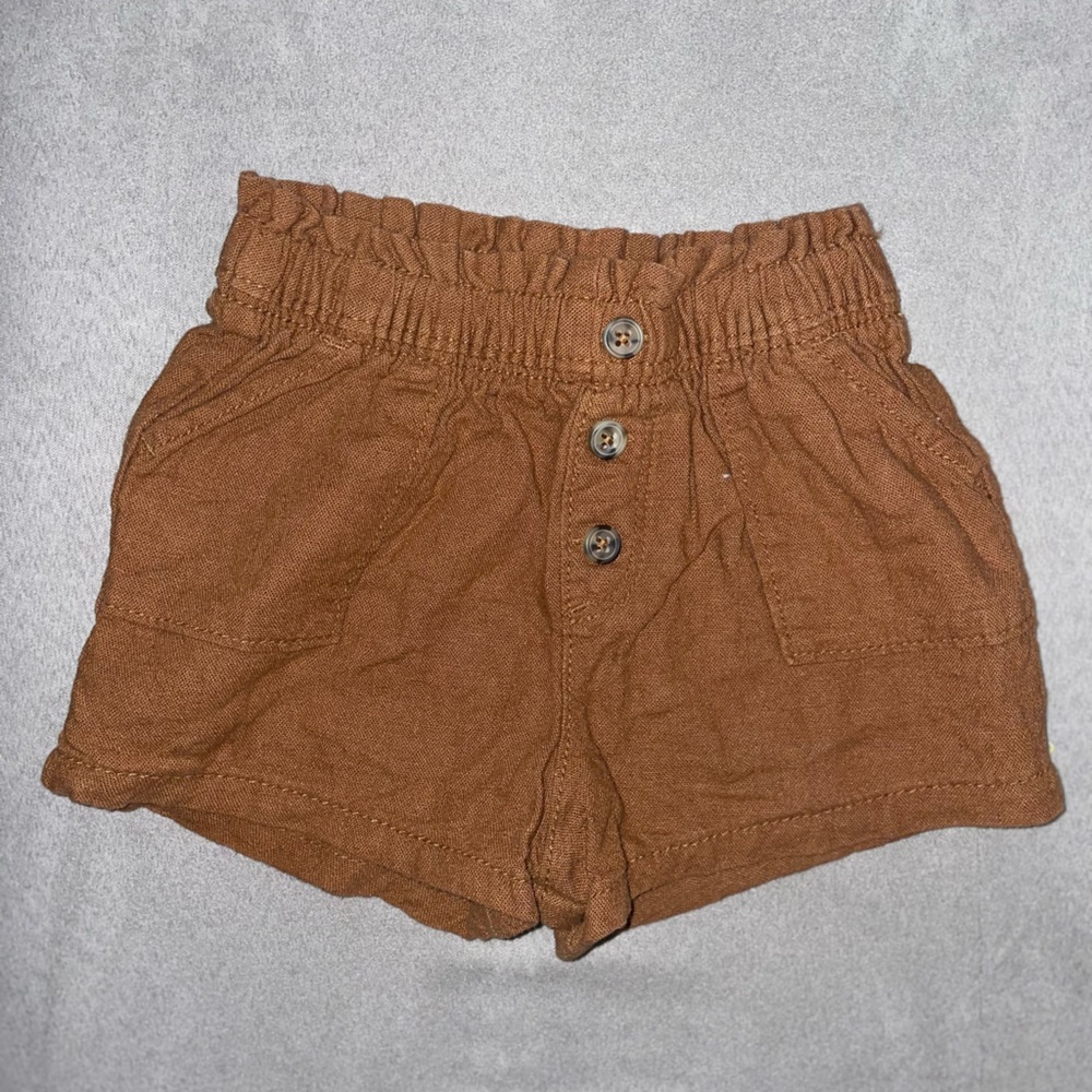 Baby brown shorts